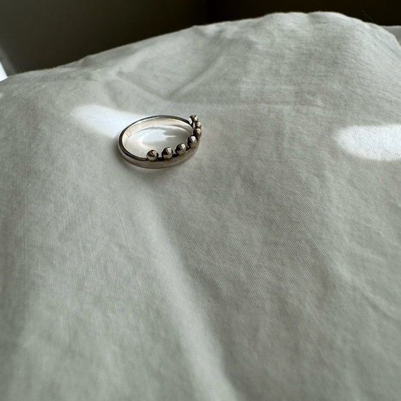 Crown ring - Picture 3 of 4